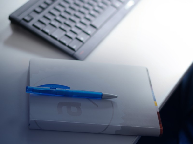Notepad with pen Notepad with pen